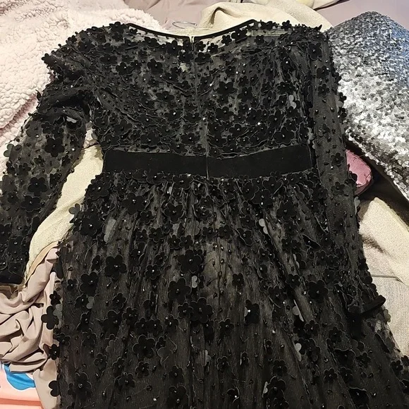 Mac Duggal Black Flower Applique Fit & Flare Dress - Picture 8 of 12